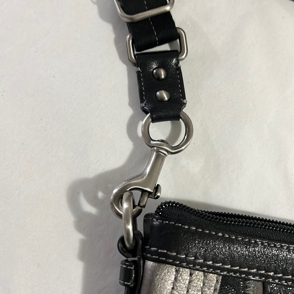 Coach Vintage cross body purse - Picture 5 of 11